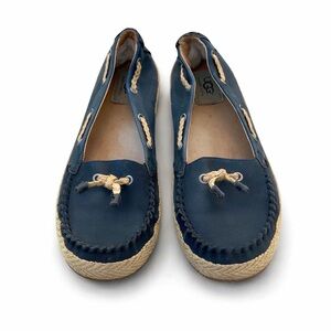 NWOT UGG Australia Navy Leather Espadrille Moccasin Driving Flats Sheepskin 7.5